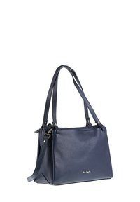 Borsa a tracolla in pelle blu navy con finitura testurizzata, doppie spalline e chiusura zippata. Presenta dettagli in metallo argentato. Forma compatta.