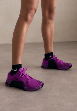 METCON 9 - Trening copati - vivid purple/black/bold berry