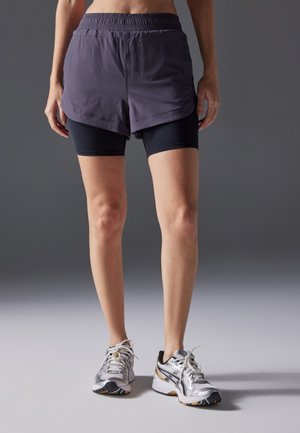 MID RISE RUNNING SHORTS WITH DOUBLE LAYER - Sporta šorti - dark grey