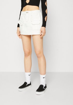 BDG Urban Outfitters SKIRT - Jeansskjørt - white
