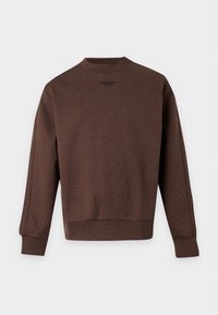 Επιλέχθηκε, medium brown