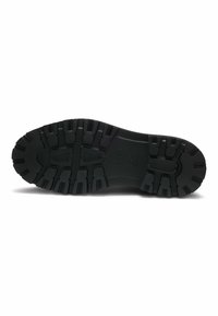 Zwarte robuuste laarzenzool met diepe groeven en profielpatronen. Gemaakt van duurzaam rubber voor verbeterde grip en stabiliteit.