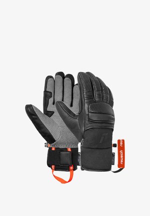 Schwarze und graue Handschuhe mit texturiertem Griff, gepolsterten Fingern, verstellbaren Handgelenkriemen und auffälligen Markenetiketten in Rot.