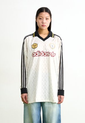 adidas Originals Tops ar garām piedurknēm - off white