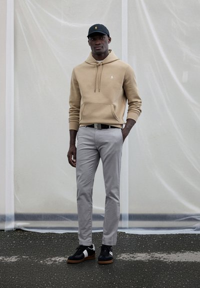 Polo Ralph Lauren GREENWICH STRETCH SLIM FIT CHINO PANT - Chinos - grey fog