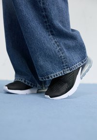 AIR MAX 270 - Tenisice - black/metallic silver-coloured/white