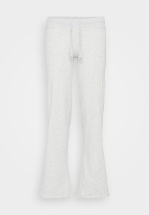 Lys grå bukser med vid ben laget av myk stoff. Har en elastisk midje med snøring. Glatt tekstur, ingen synlige mønstre.