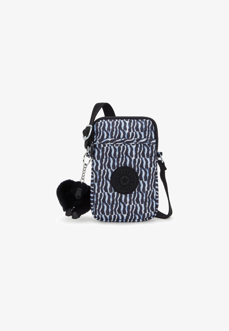 Borsa in tessuto a motivo blu e nero con logo nero. Include un portachiavi a pom-pom staccabile e una tracolla regolabile.