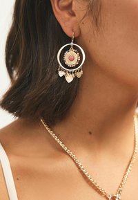Next Korvakorut - gold tone