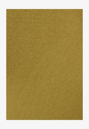 Tejido de punto suave en color verde olivo, con una sutil textura acanalada, que muestra una distribución de color uniforme y sin patrones o acentos visibles.