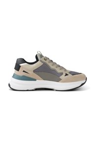 Sneaker med en blanding af beige ruskind, gråt mesh og sorte detaljer. Har en tyk hvid sål og en teal detalje på hælen. Rundt tådesign.