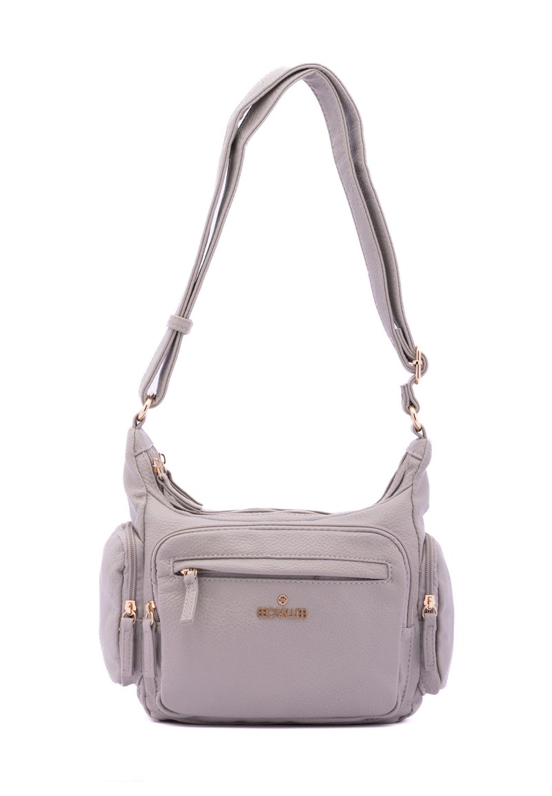 Borsa a tracolla grigia realizzata in materiale testurizzato, caratterizzata da molteplici tasche con zip e una lunga tracolla regolabile. Accenti in oro.