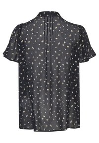 Svart halvgenomskinlig blus med korta fladdrande ärmar, beige och vita abstrakta prickar samt vertikala veck på övre ryggen.