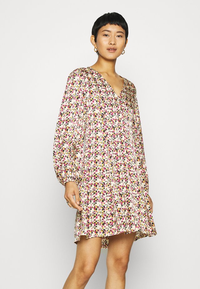 DECOR DRESS - Robe d'été - marzipan