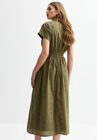 Thumbnail Image 2