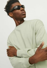 Jack & Jones Flīsa džemperis - desert sage