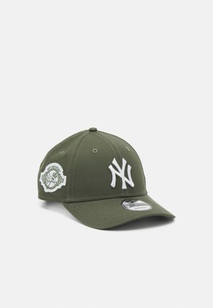New Era NEUTRAL ROSE 9FORTY UNISEX - Cap - walnut/braun - Zalando.de