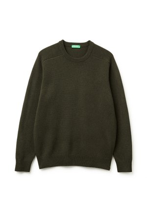 - Sweter