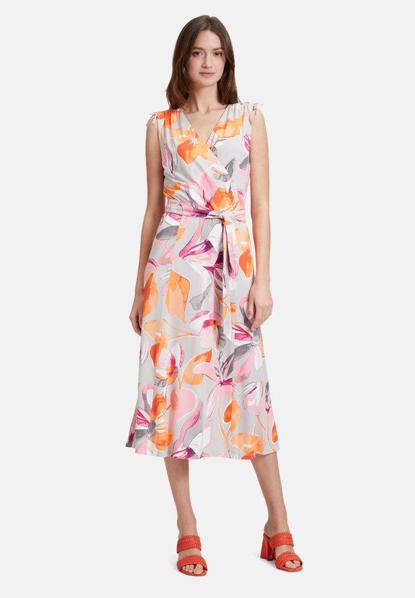 ZONDER MOUW - Jerseykleid - grijs roze