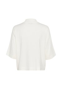 Maglione bianco corto con maniche corte e larghe, collo alto e una texture liscia. Design minimalista senza motivi o accenti visibili.