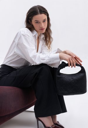 Indian Cobbler WILLOW - Borsa a mano - schwarz