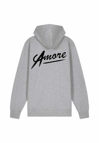 Felpa grigia con cappuccio, caratterizzata dalla scritta "Amore" in bold nero corsivo sulla schiena. Realizzata in materiale morbido, ha una vestibilità comoda e polsini a coste.