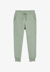 BLUE RIDGE - Pantalones deportivos - light green
