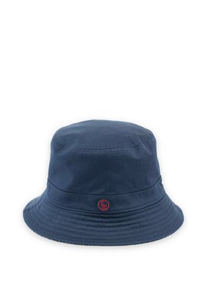 Sombrero tipo pescador azul marino con un pequeño logo circular rojo en la parte frontal, con un ala simple cosida y tela suave.
