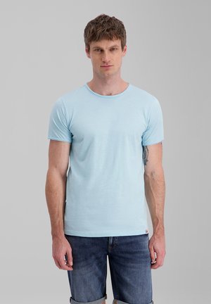 TIMEZONE, RIPPED - Basic T-shirt - crystal blue