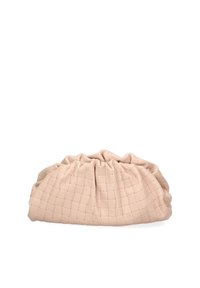 Borsa a tracolla in pelle beige con superficie trapuntata texture, cima arricciata e forma morbida e arrotondata. Senza hardware o decorazioni visibili.