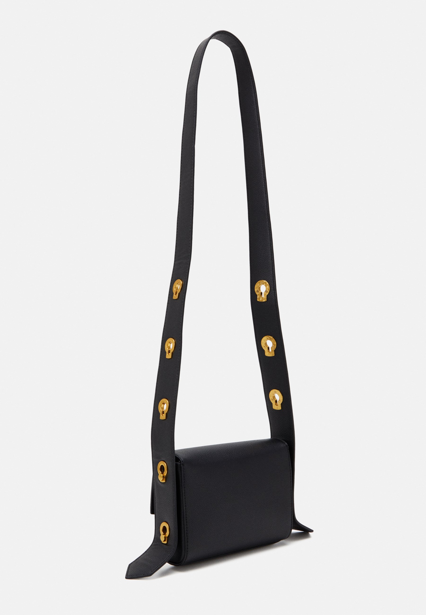 Gina Tricot TAYLOR BAG Skulderveske blacksvart Zalando.no Gina Tricot TAYLOR BAG Skulderveske blacksvart Zalando.no