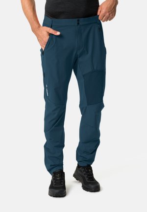 Pantaloni da escursionismo da uomo in tessuto verde scuro, dotati di due tasche laterali, rinforzi e un design traspirante per attività all'aperto.