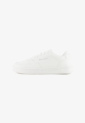 Sneakers - triple wht