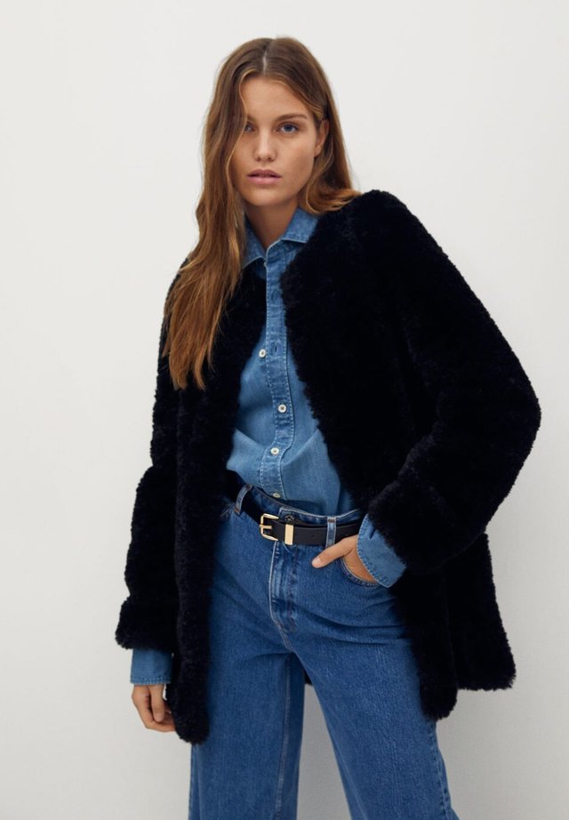 RIHANNA - Winter jacket - svart