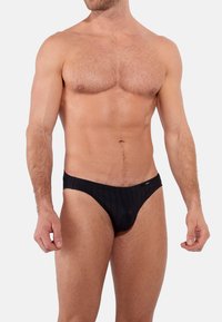 Schwarze Baumwollbikini-Höschen mit gerippter Textur, elastischem Bund und tailliertem Design. Keine sichtbaren Muster oder Hardware-Details.