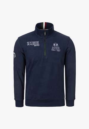 Pullover con cerniera blu navy realizzato in morbido materiale, con logo ricamato, colletto alto con dettagli della bandiera italiana e polsini a costine.