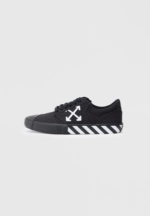 VULC UNDERCUT - Sneakers basse - black/white