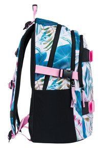 Batoh s květinovým vzorem v modré a růžové barvě, černá síťovina, více zipů, nastavitelné popruhy a boční kapsa.