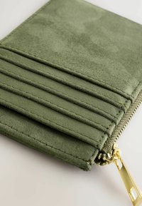 Next Punge - khaki green