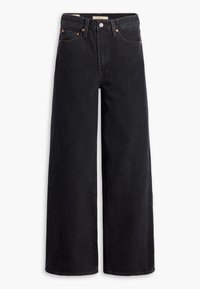 Jean denim noir à jambe large avec cinq poches, passants de ceinture et fermeture avant à boutons et zip.