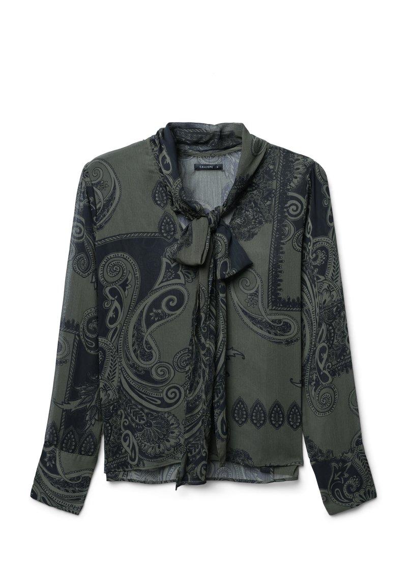 Grüne Bluse mit einem dunkelblauen Paisleymuster, einem Bindekragen-Design, langen Ärmeln und einem leichten, strukturierten Stoff.