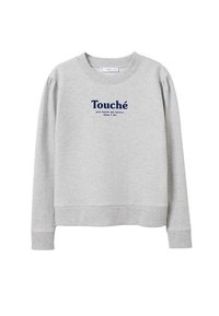Grå sweatshirt lavet af bomuldsblanding, med lange ærmer, ribstrikkede manchetter, afslappet pasform og blå tekst: "Touché" med en tagline nedenunder.