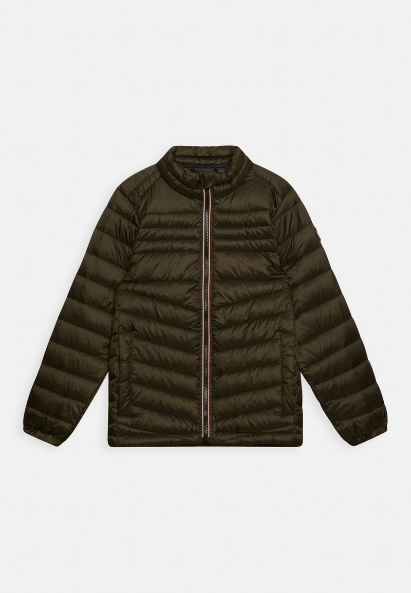Veste légère matelassée vert foncé avec fermeture éclair complète à l'avant et manches longues, étalée à plat sur un fond blanc.