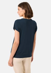 Cecil V-NECK - Jednoduché tričko - blau