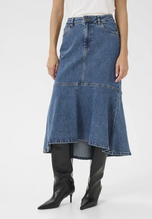 CYRINE AMI - A-line skirt - medium vintage blue wash