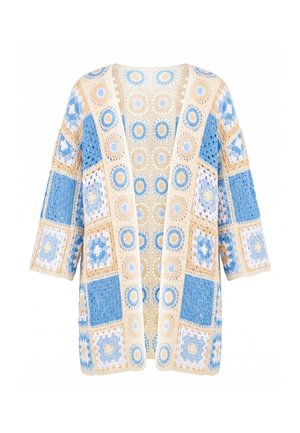 Hæklet åben-front cardigan med lange ærmer i beige, blå og hvide granny square mønstre.