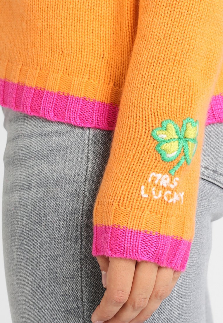 pulli pink orange