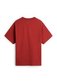 Camiseta de algodón roja con mangas cortas, cuello redondo y una textura suave. Vista trasera que muestra ningún patrón o detalle adicional.