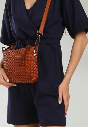 DrachenLeder, Cross body bag - braun tan