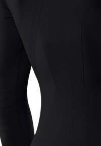 Unselected, black